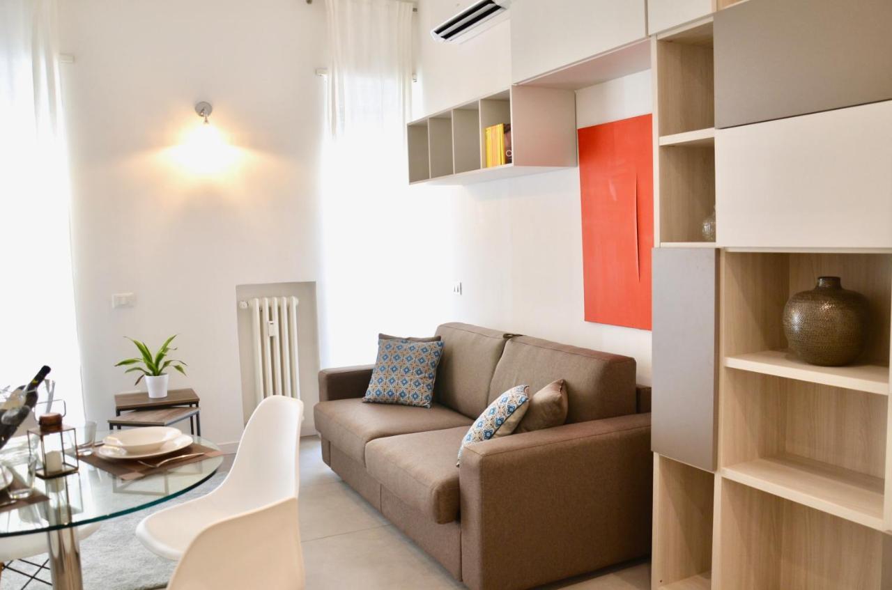 Flats4Rent Nikos Apartment เวโรนา ภายนอก รูปภาพ